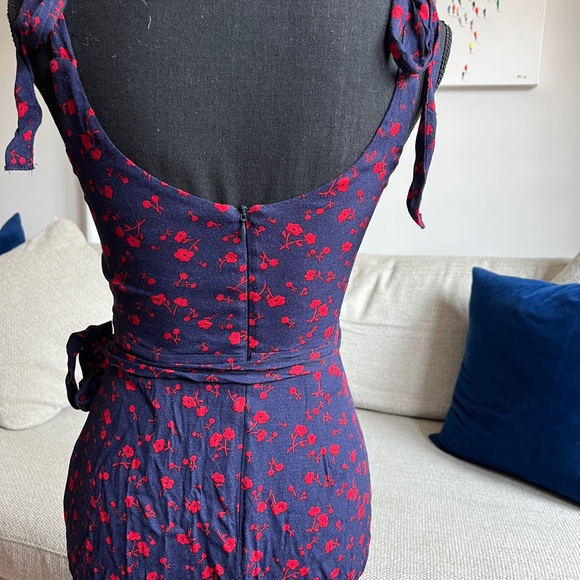 Reformation dress sz 4 - Picture 3 of 8